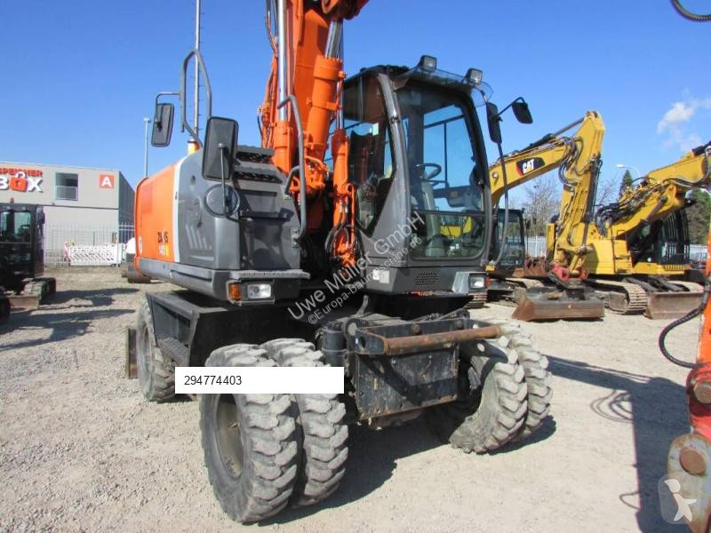 Escavadora Hitachi W-3 Mobilbagger 45.000 EUR /...