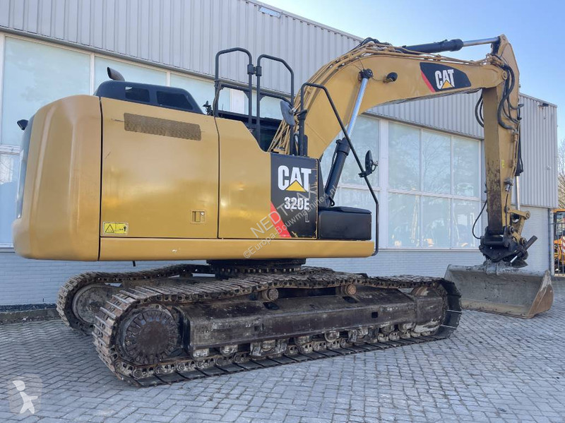 Excavator Caterpillar 2012 CE