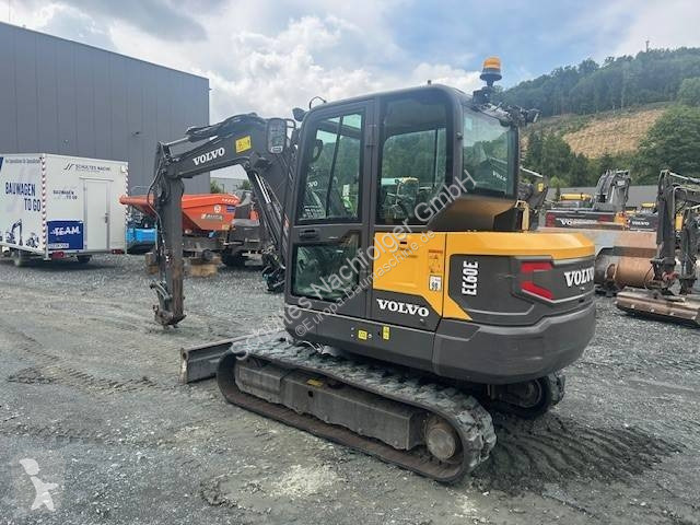 Escavadora Volvo EC 60 E