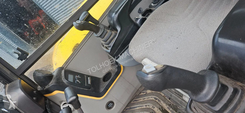 Escavadora Volvo D