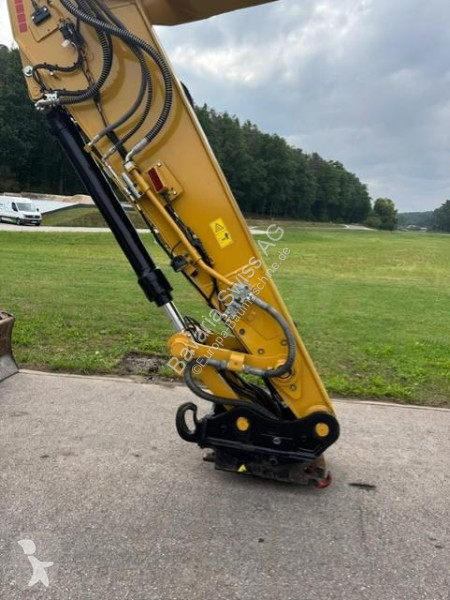 Escavatore Caterpillar 323-07F 323-07F