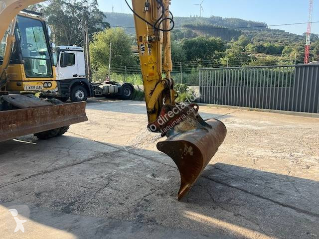 Escavatore Komatsu PW 148-10