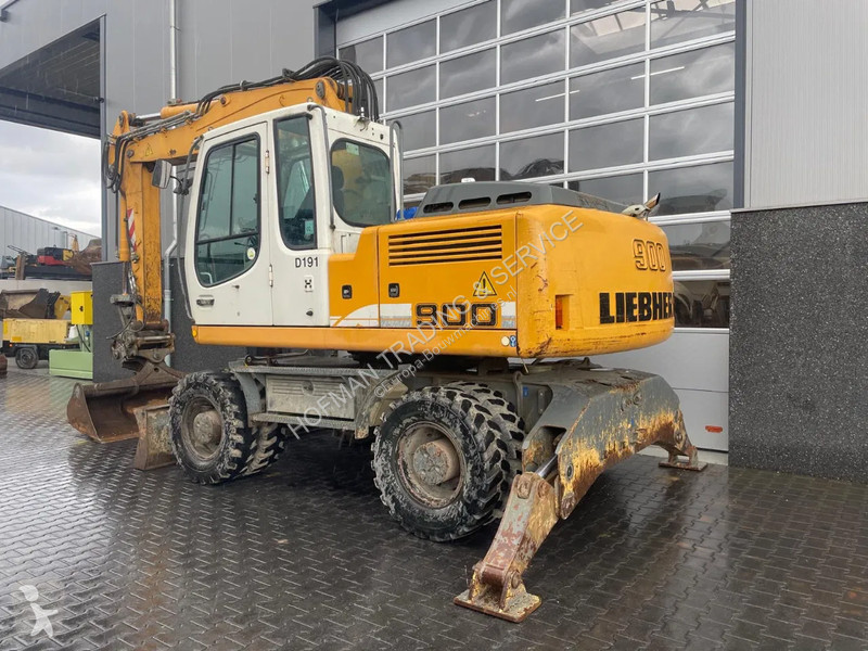 Lopatový nakládač Liebherr Full option
