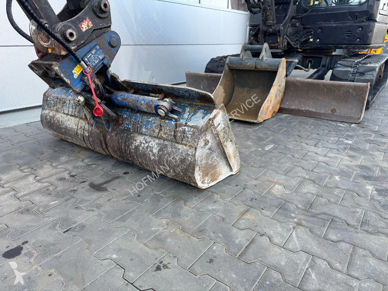 Escavadora Hitachi ZX52U-3