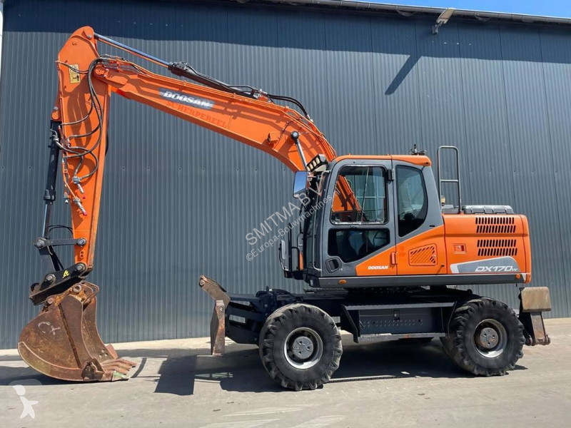جرافة Doosan -5
