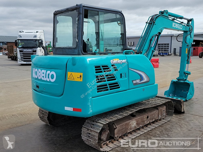 Escavadora Kobelco -8