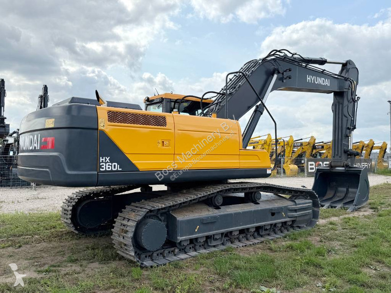 جرافة Hyundai HX360L - New / Unused / Hammer Lines