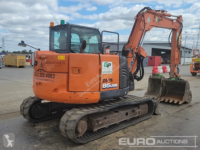 Escavatore Hitachi B-6