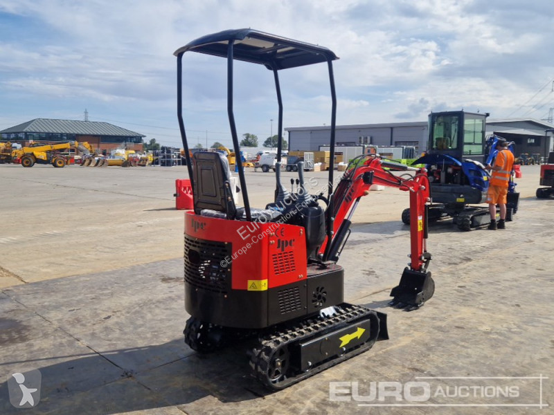 Escavadora JPC HT12