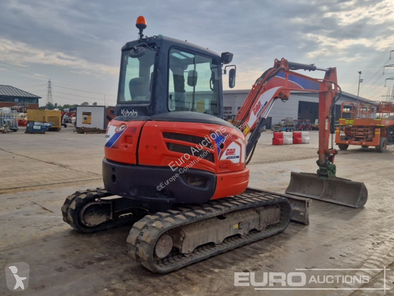 Escavadora Kubota U48-4
