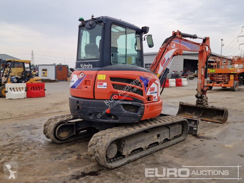 Escavadora Kubota U48-4