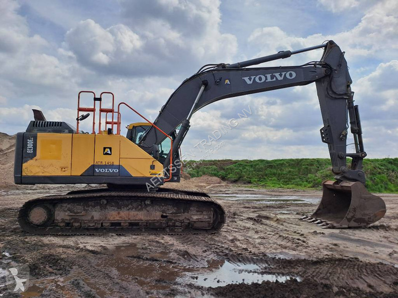Skovl Volvo