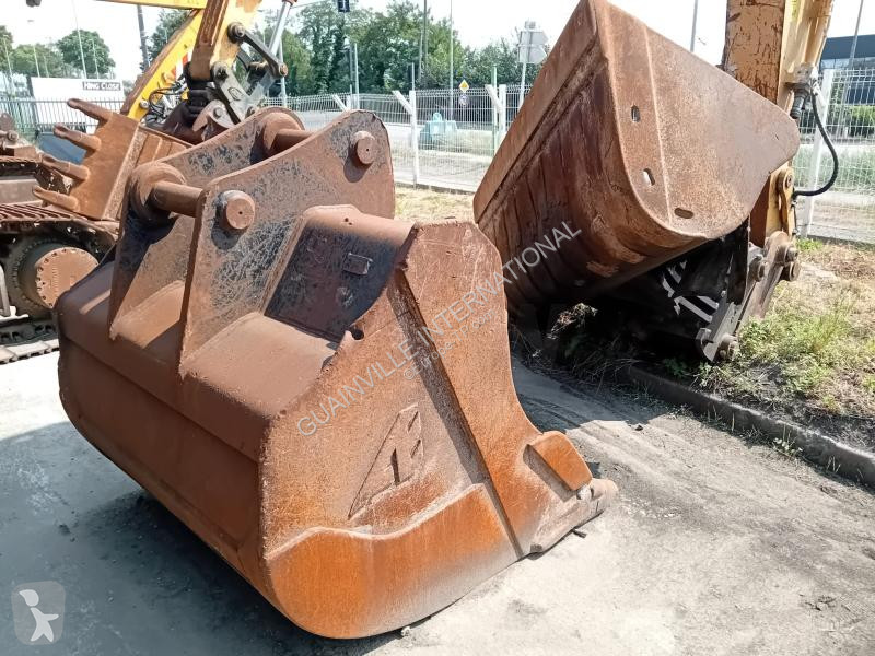Excavator Caterpillar