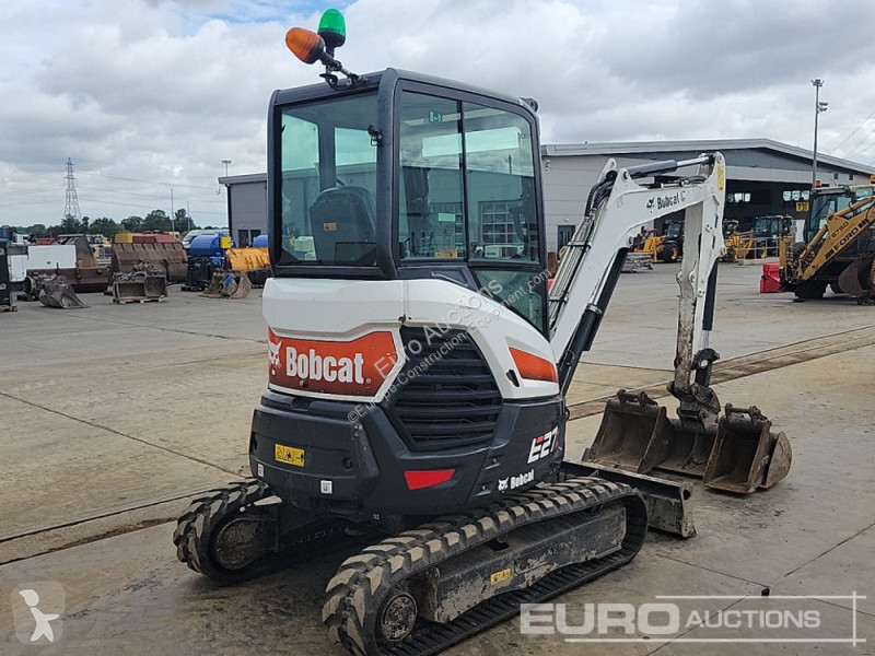 Lopatový nakládač Bobcat E27Z