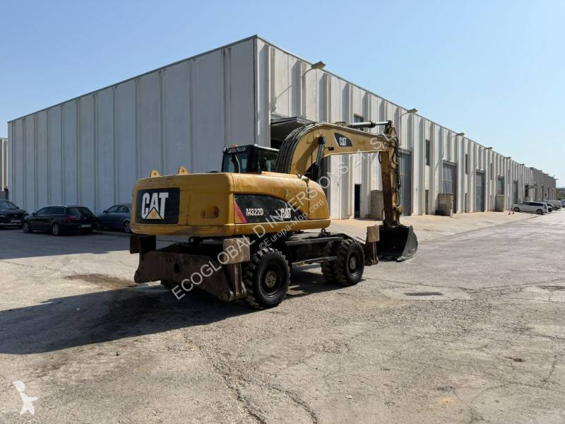 Escavatore Caterpillar D