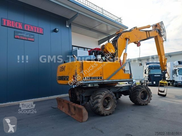 Excavator Caterpillar 315 318 322 / WOOD / Winch