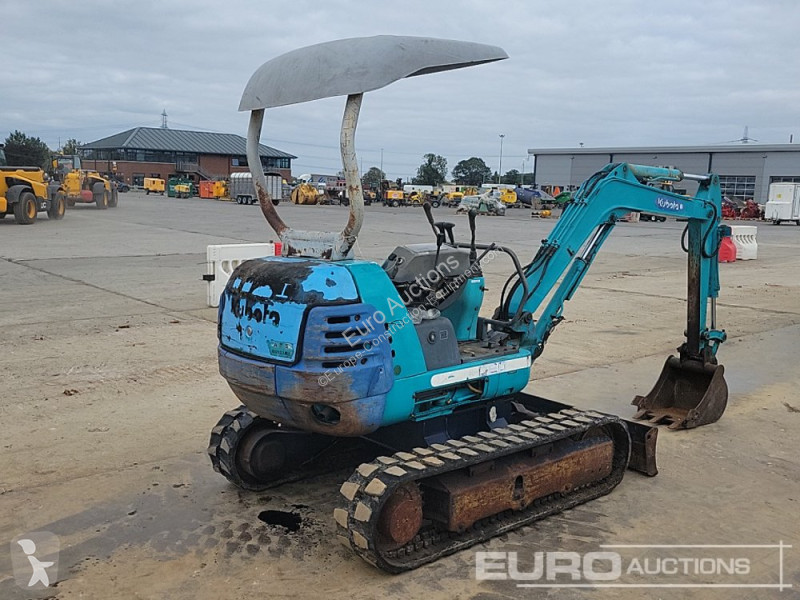 Escavatore Kubota K-020
