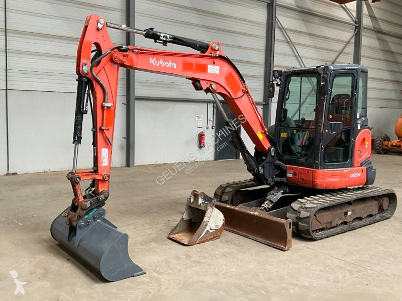 Excavadora Kubota 55-4