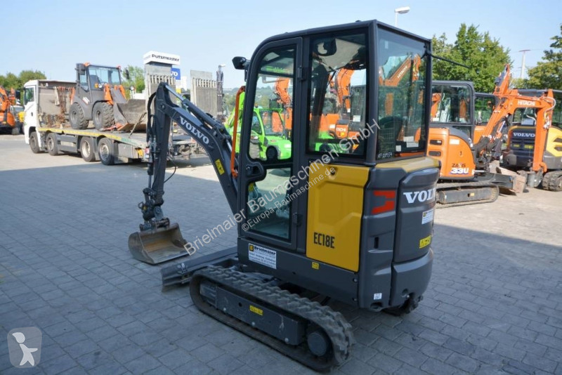 Escavadora Volvo EC 18 E
