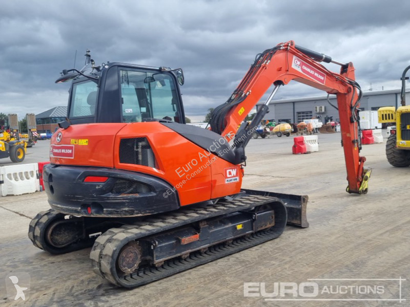 Escavadora Kubota KX080-4A2