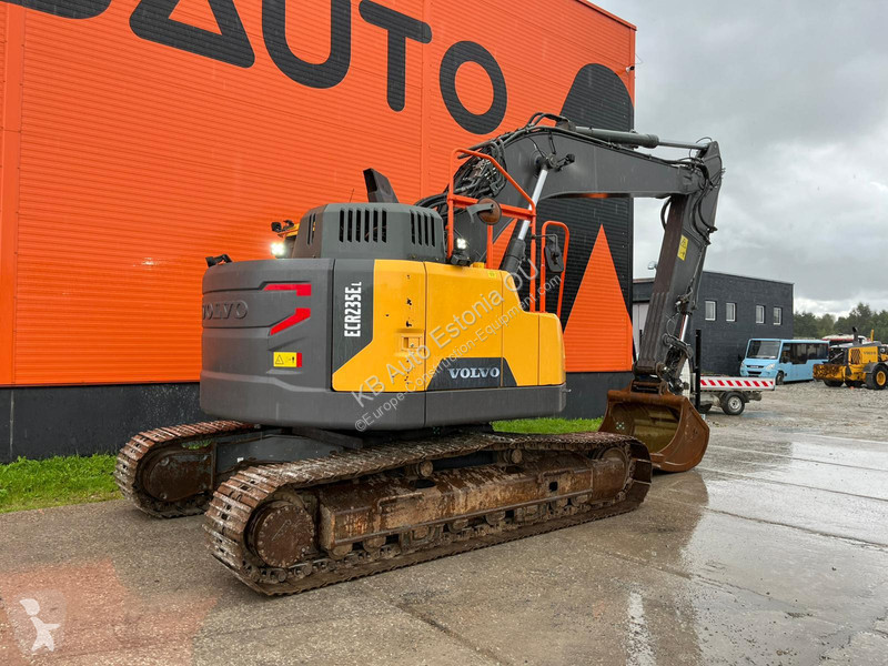 Excavadora Volvo ECR 235 E CENTRAL LUBRICATION...