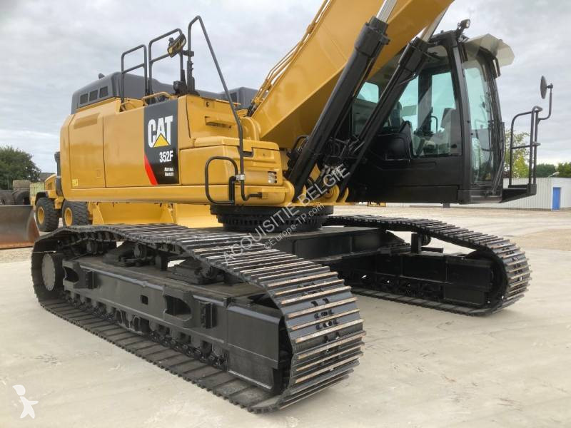 Lopatový nakládač Caterpillar 352F MH