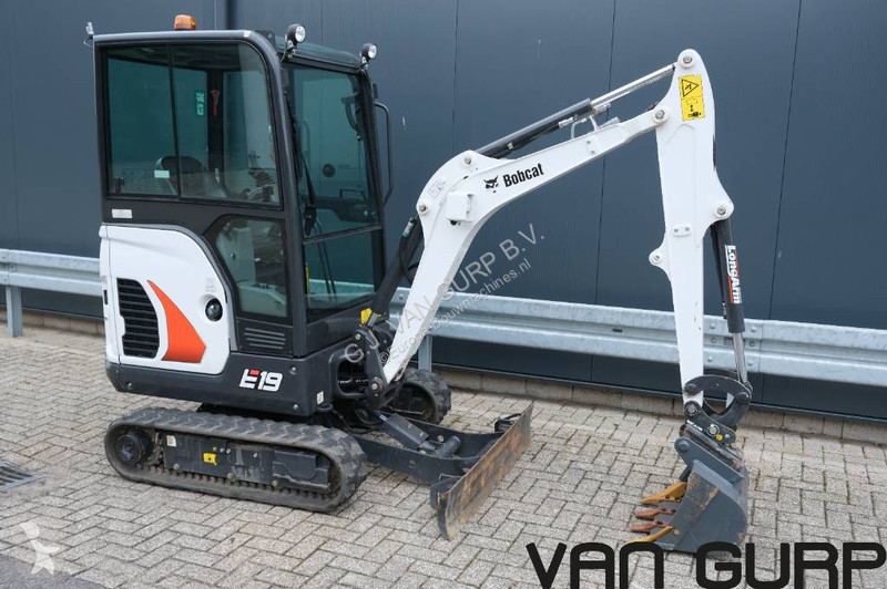 Escavadora Bobcat E19 | 2023 | 477h