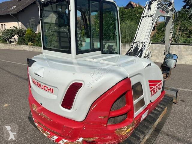 Excavadora Takeuchi TB 370