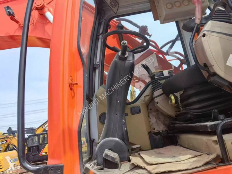 جرافة Doosan DH150W-7