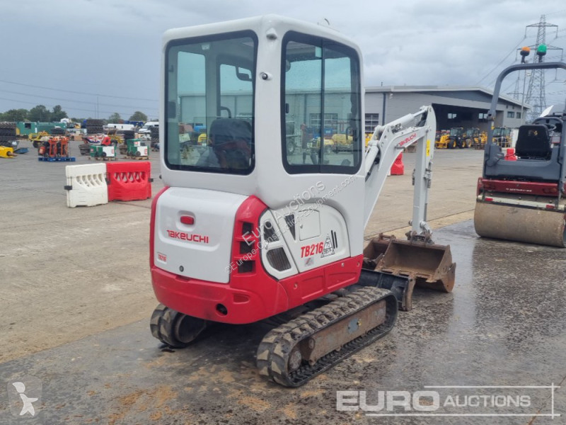 Graafmachine Takeuchi TB216