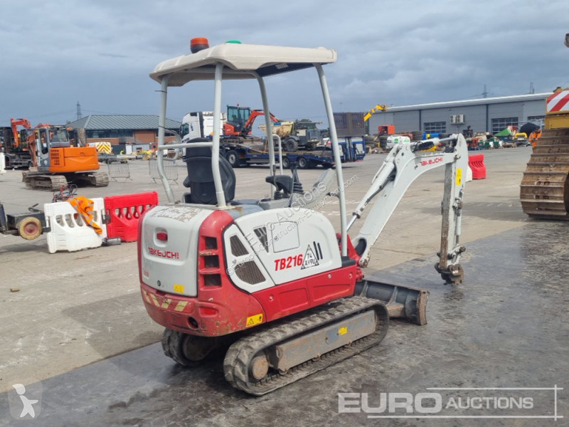 Graafmachine Takeuchi TB216