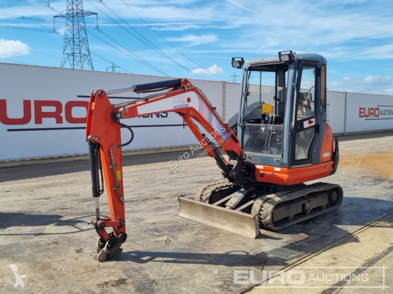 Lopatový nakládač Kubota KX61-3