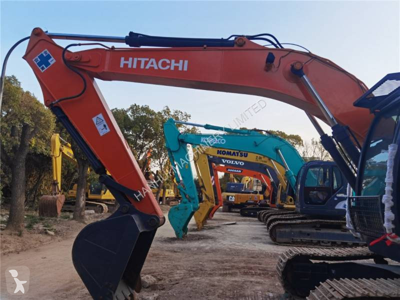 جرافة Hitachi ZX200-3