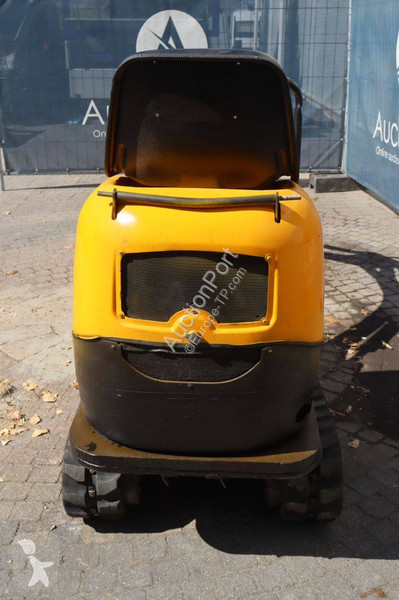 جرافة JCB