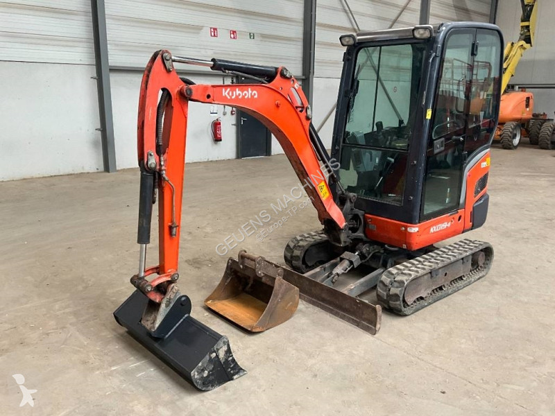 Escavatore Kubota 019-4