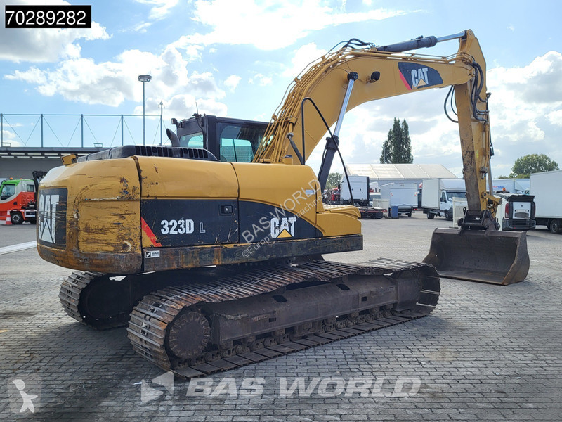 Excavator Caterpillar L