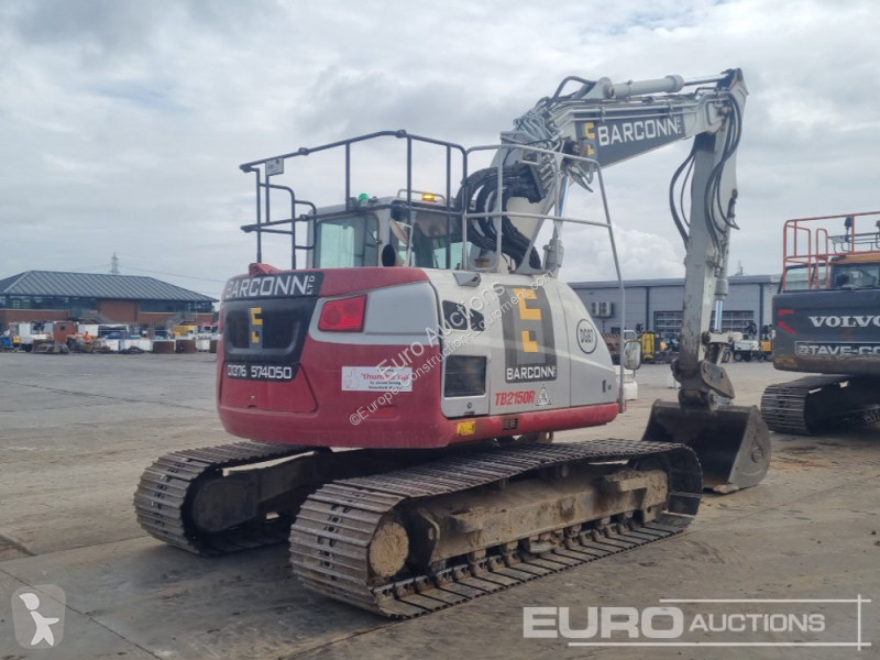 جرافة Takeuchi TB2150R