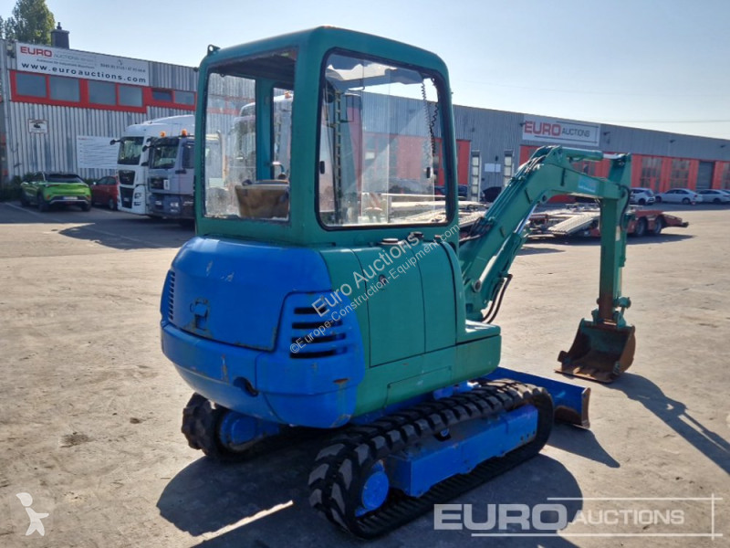 Escavadora Kubota K-025