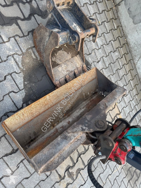 Escavadora Sunward