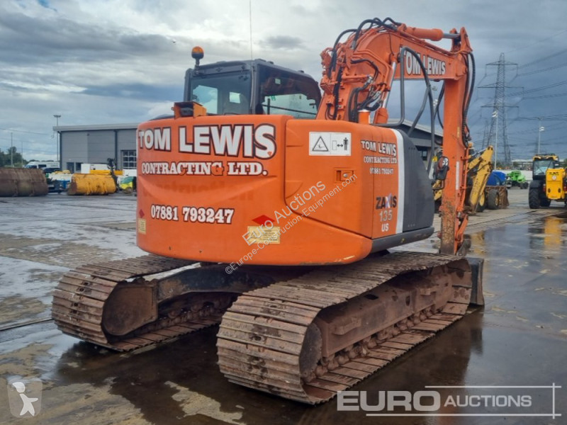 Escavatore Hitachi ZX135U5-3