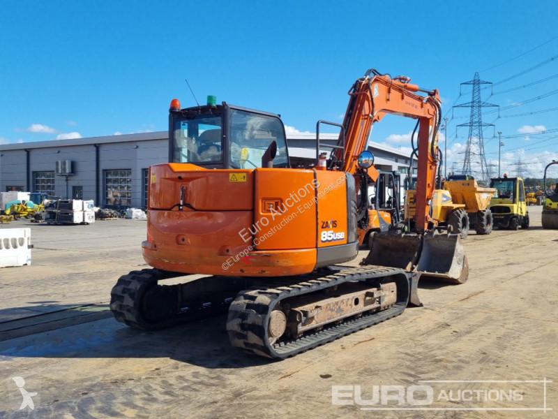 Escavatore Hitachi B-6