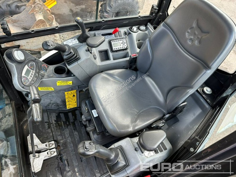 Excavator Bobcat E27Z