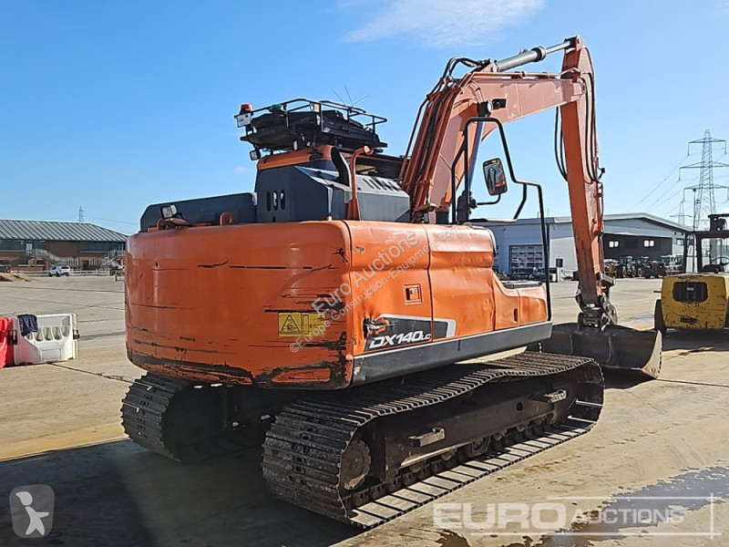Escavadora Doosan -5