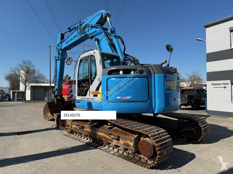 Excavator New Holland Kobelco E235 BSR-2...