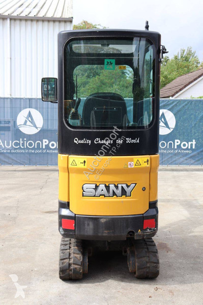 جرافة Sany SY18C