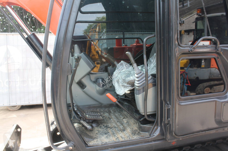 Excavadora Hitachi