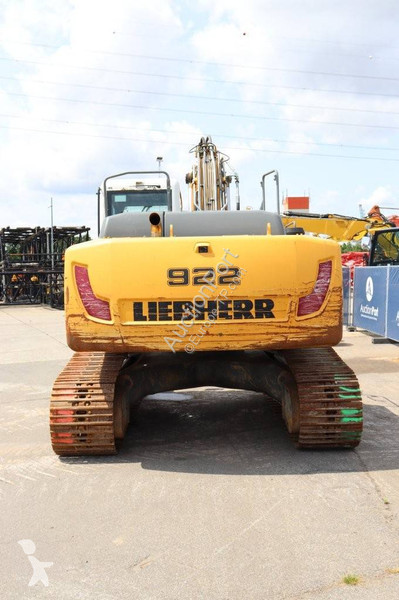 Escavatore Liebherr R922