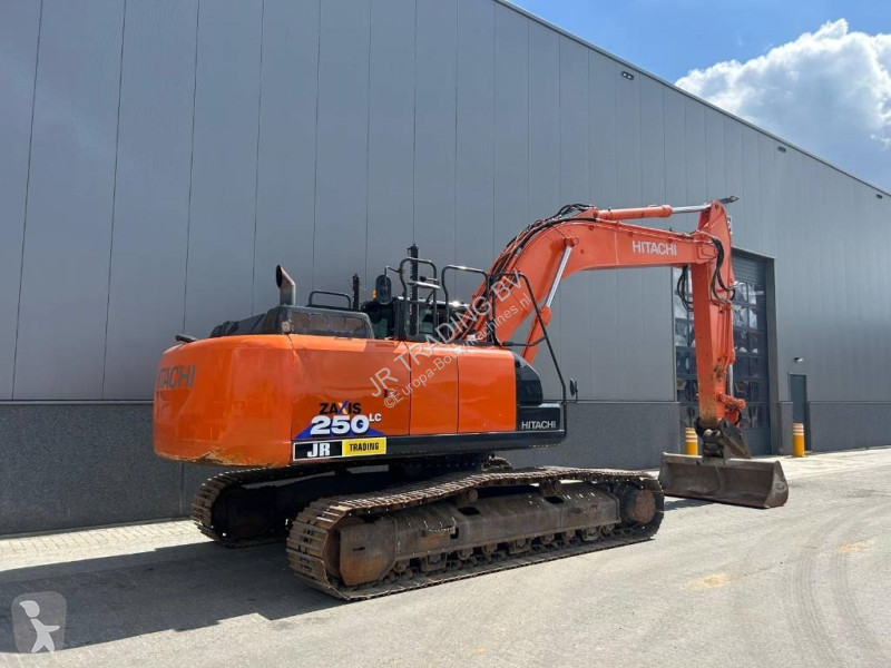 Escavadora Hitachi LC-6 (GPS Prepared)