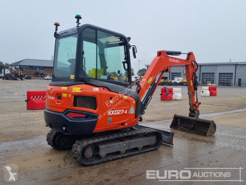 Lopatový nakládač Kubota KX027-4
