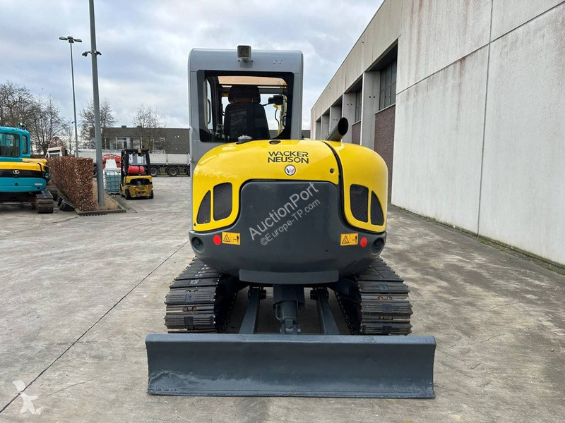 Skovel Neuson 6003